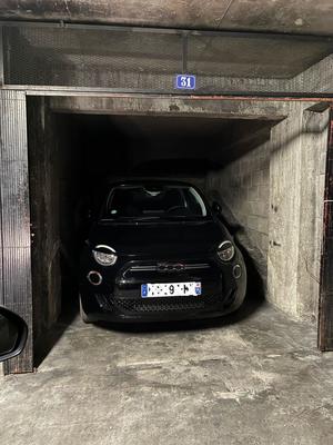 Parking / Garage - 10 m²
