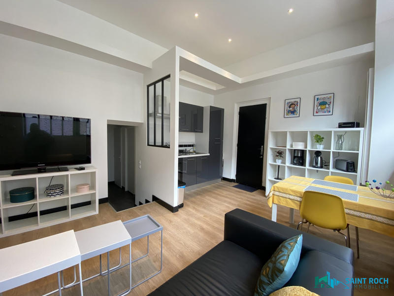 Appartement - 74 m² - 2 pièces