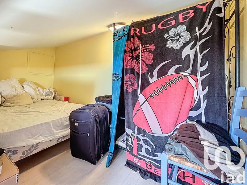 Maison - 180 m² - 5 pièces