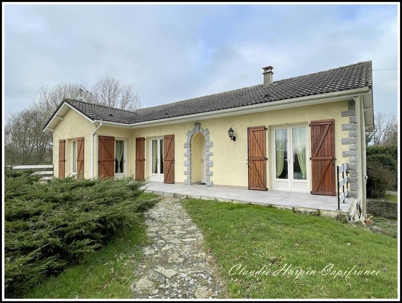 Maison - 255 m² - 9 pièces