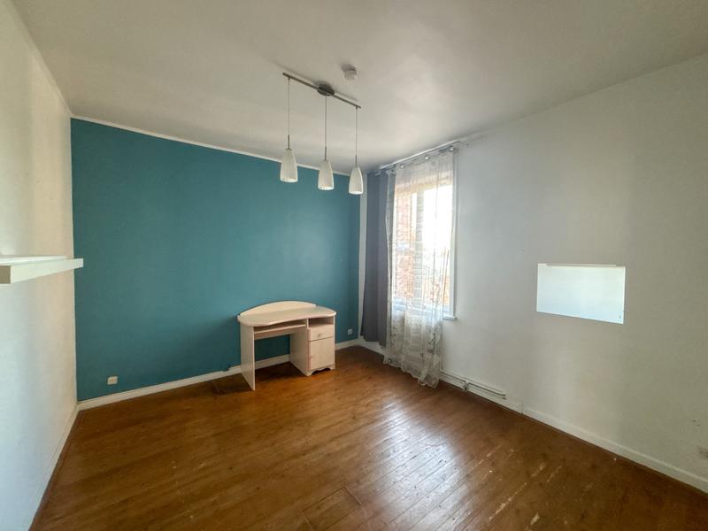 Maison - 210 m² - 6 pièces