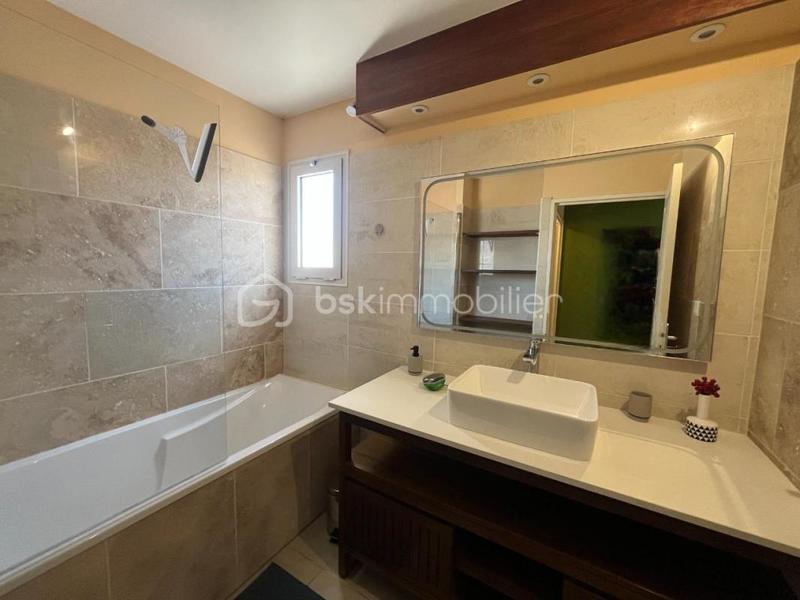 Duplex - 95 m² - 4 pièces