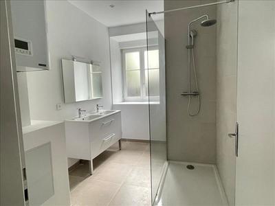 Appartement - 75 m² - 3 pièces