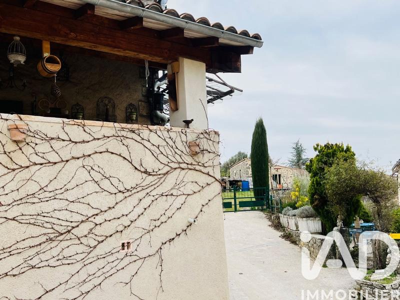 Maison de village - 110 m² - 4 pièces