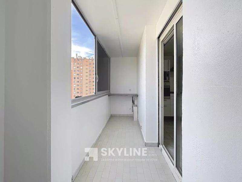 Appartement - 82 m² - 4 pièces