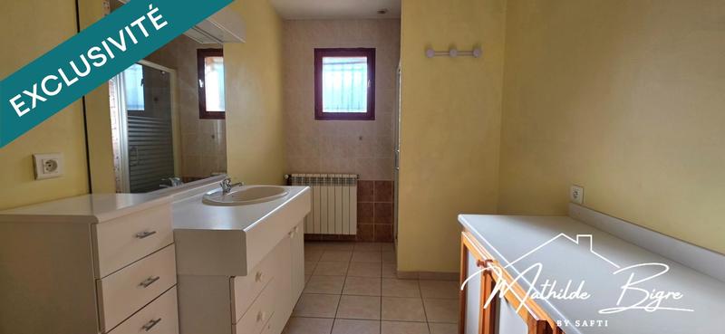 Villa - 180 m² - 8 pièces