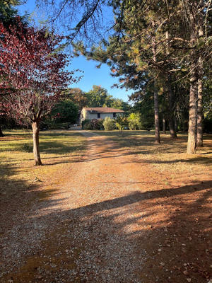 Maison - 261 m² - 7 pièces