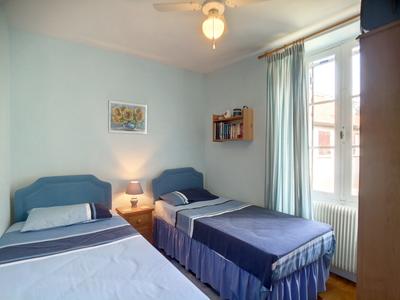 Maison traditionnelle - 94 m² - 6 pièces