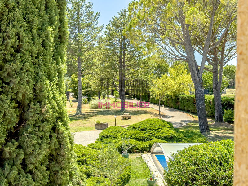 Maison - 211 m² - 6 pièces