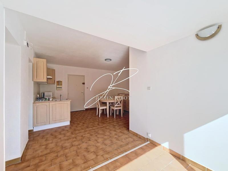 Appartement - 40 m² - 3 pièces