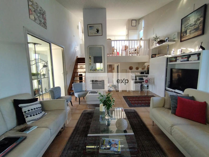 Villa - 152 m² - 8 pièces