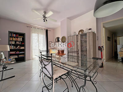 Appartement - 108 m² - 3 pièces