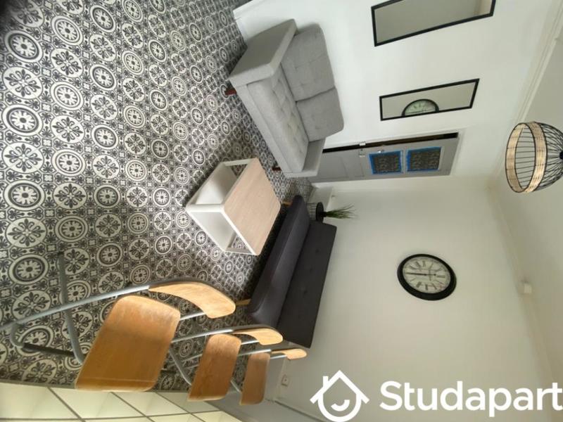 Chambre - 12 m² - 1 pièce