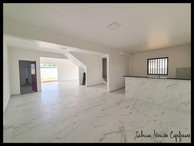 Maison - 209 m² - 6 pièces