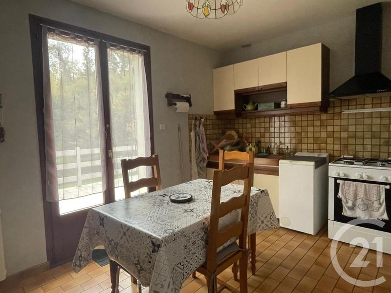 Maison - 89 m² - 5 pièces