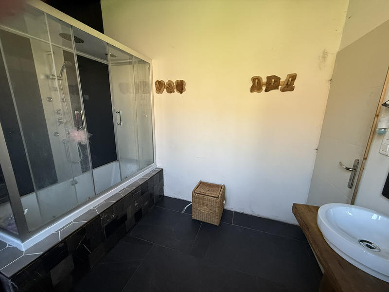 Maison de village - 249 m² - 5 pièces