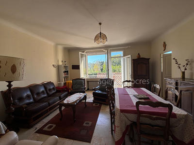 Appartement - 147 m² - 4 pièces