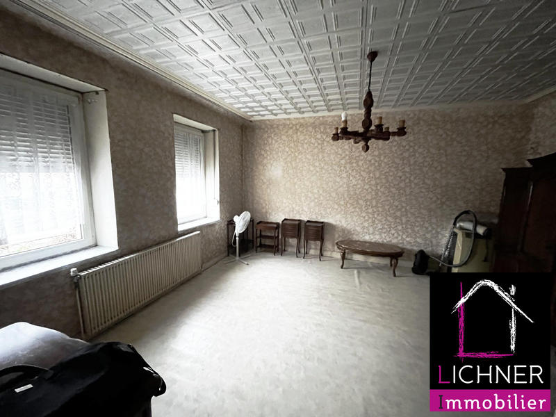 Maison - 140 m² - 8 pièces