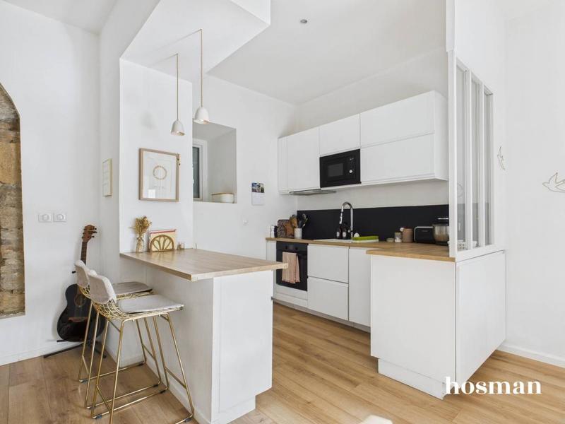 Appartement - 75 m² - 5 pièces