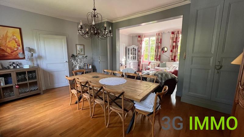 Maison de ville - 194 m² - 8 pièces