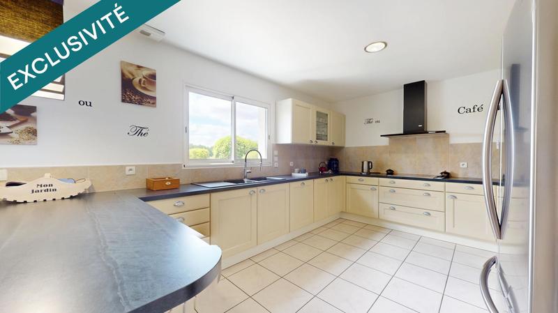 Maison - 160 m² - 7 pièces