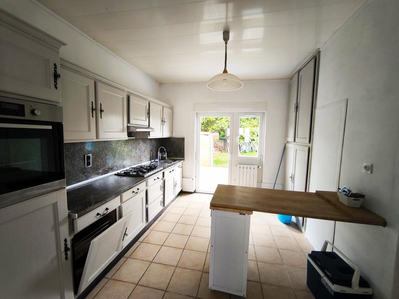 Maison - 164 m² - 9 pièces