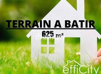 Terrain constructible - 625 m²