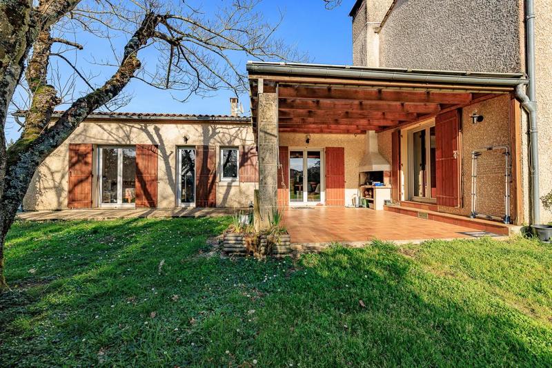 Maison d'architecte - 172 m² - 5 pièces