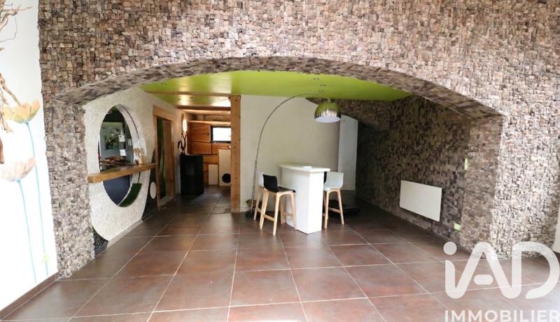 Maison - 150 m² - 4 pièces