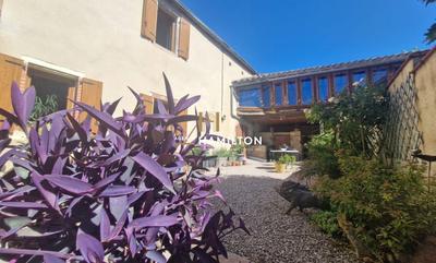 Maison de village - 230 m² - 6 pièces