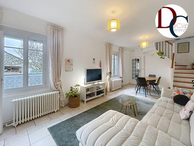 Maison - 108 m² - 4 pièces