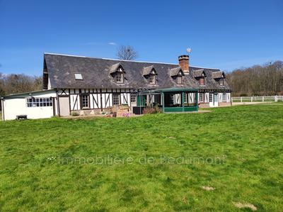 Maison - 205 m² - 9 pièces