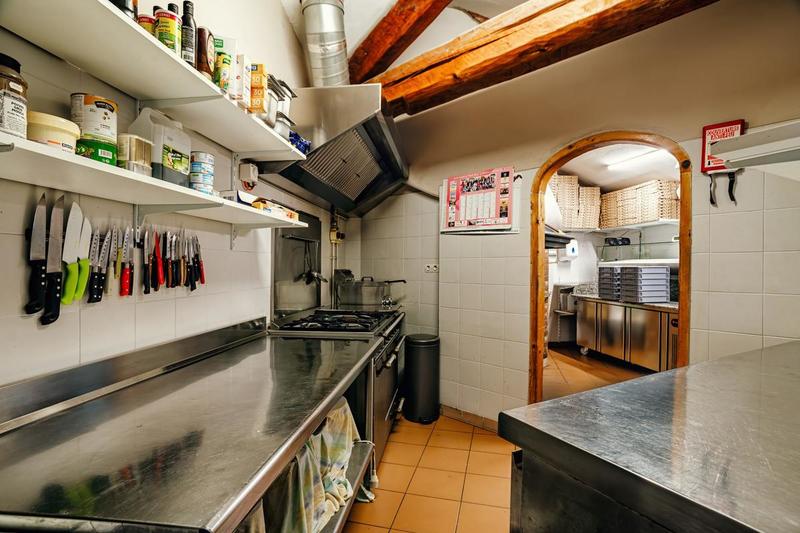 Local commercial - 195 m²