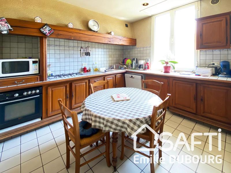 Maison - 297 m² - 7 pièces