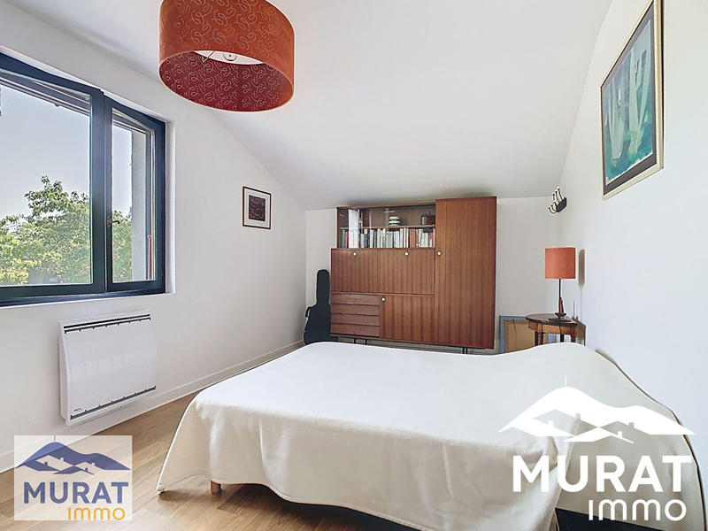 Maison - 170 m² - 8 pièces