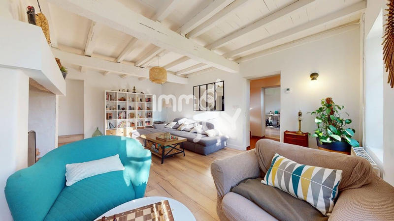 Maison - 185 m² - 7 pièces