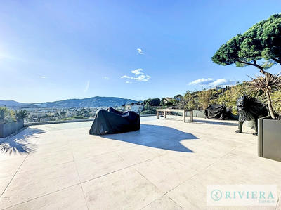 Maison - 175 m² - 5 pièces