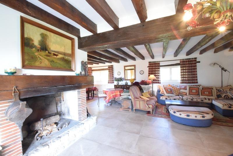 Propriété - 187 m² - 8 pièces