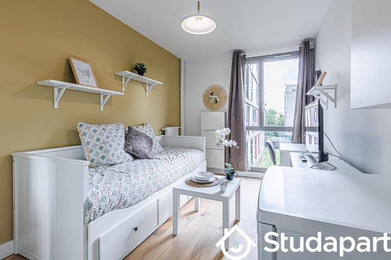 Chambre - 12 m² - 1 pièce