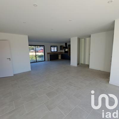 Maison - 101 m² - 4 pièces