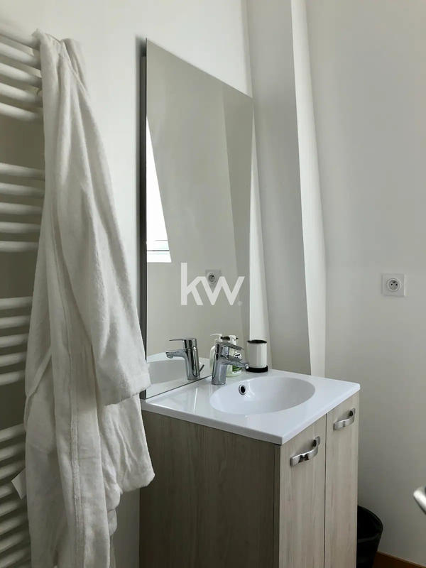 Immeuble - 250 m² - 14 pièces