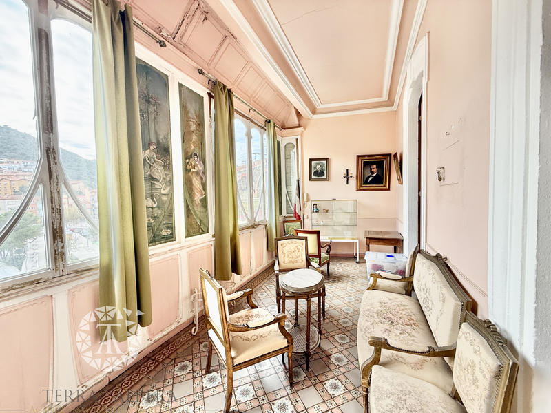 Maison de village - 240 m² - 7 pièces