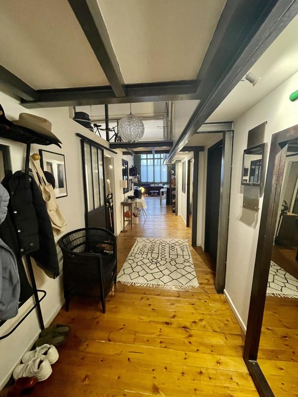 Appartement - 200 m² - 5 pièces