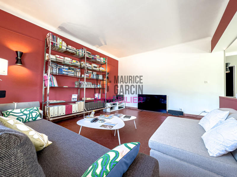 Maison - 196 m² - 6 pièces