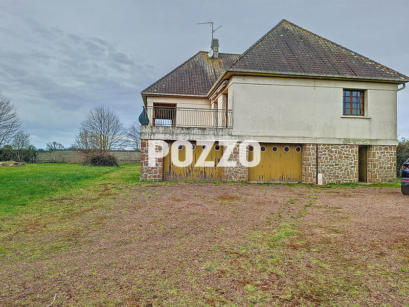 Maison - 180 m² - 8 pièces