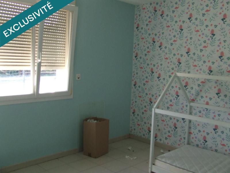 Maison - 202 m² - 9 pièces