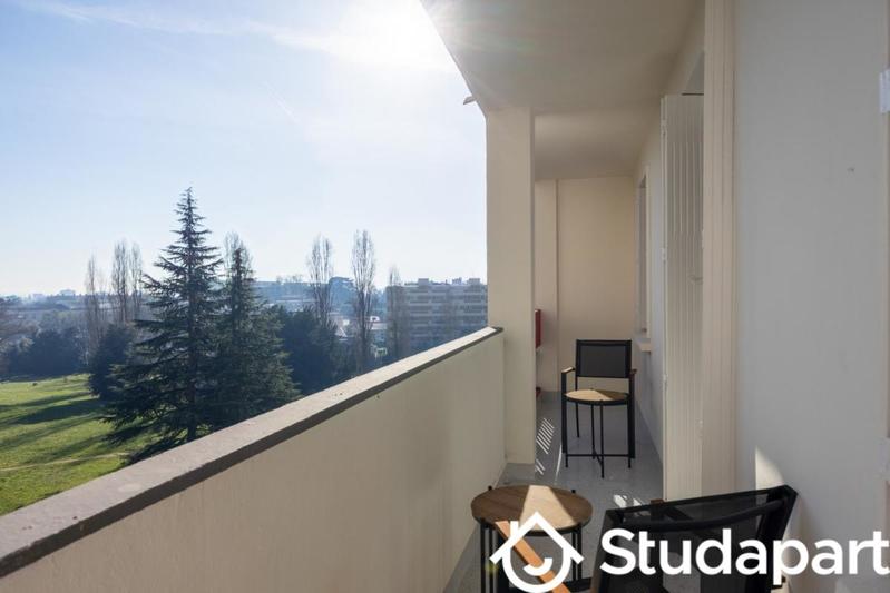 Chambre - 9 m² - 1 pièce