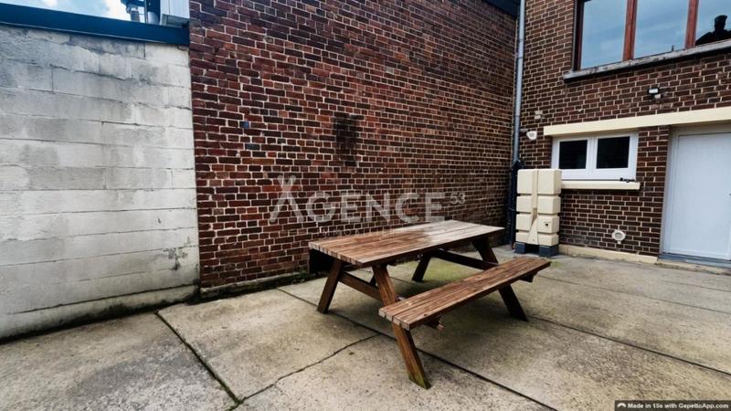 Maison - 98 m² - 4 pièces