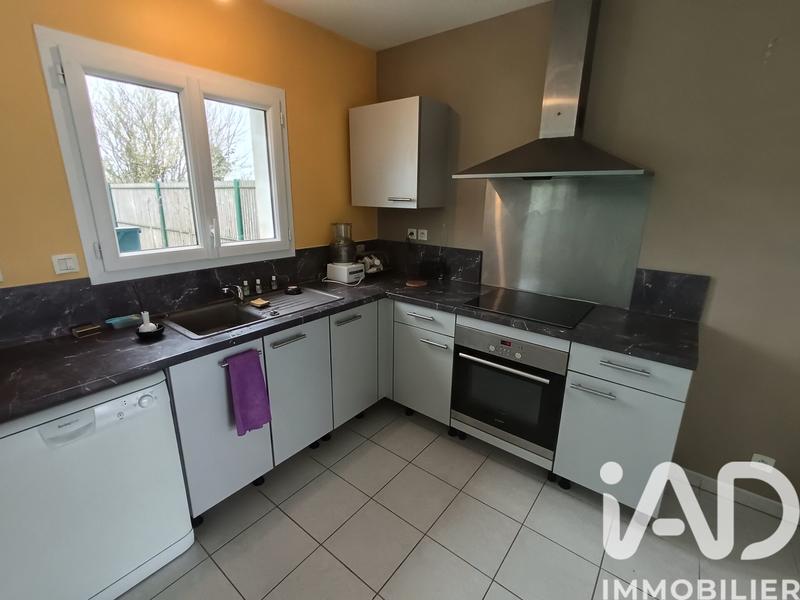 Maison - 94 m² - 5 pièces