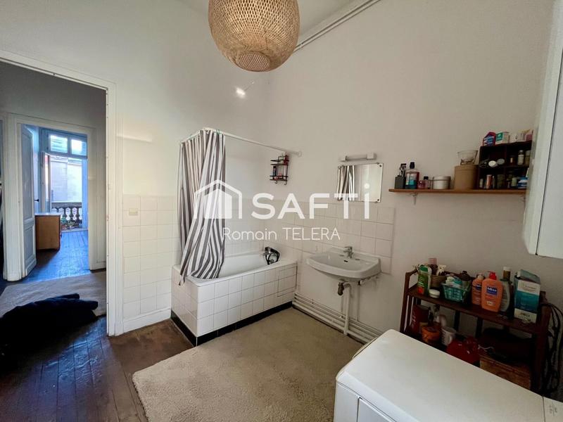 Appartement - 100 m² - 4 pièces